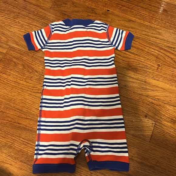 Hanna Andersson 6-12 mos sleeper bundle - Picture 3 of 7